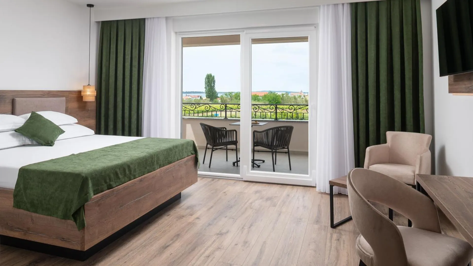 B&B Villa Perla ヴーシ ベッド・アンド・ブレックファスト